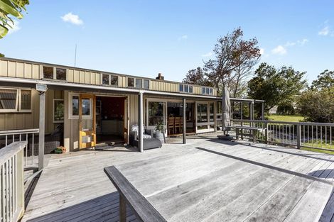 Photo of property in 335 Bawden Road, Dairy Flat, Albany, 0792