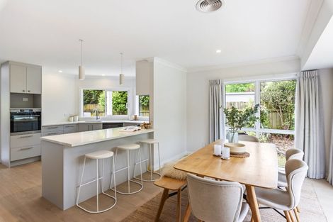 Photo of property in 13 Runanga Grove, Waikanae, 5036