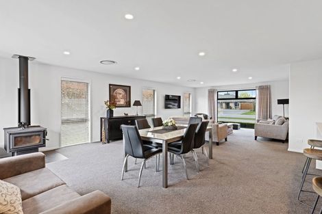 Photo of property in 18 Broomleigh Drive, Rolleston, 7615