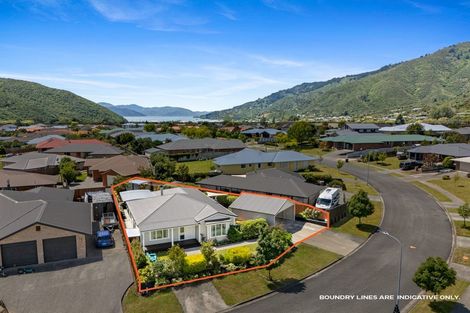 Photo of property in 19a Admiralty Place, Waikawa, Picton, 7220