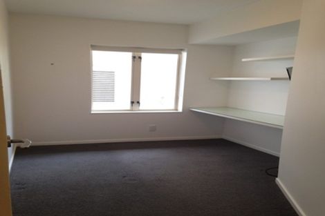 Photo of property in Luxford Villas, 115/72 Herald Street, Berhampore, Wellington, 6023