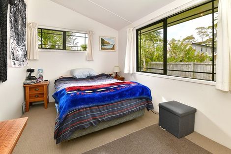 Photo of property in 33e Springs Road, Parakai, 0830