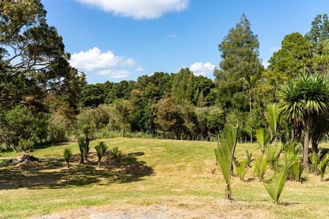 Photo of property in 149 Whaka Street, Maungaturoto, 0583