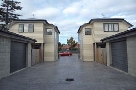 Photo of property in 300 Riccarton Road, Upper Riccarton, Christchurch, 8041
