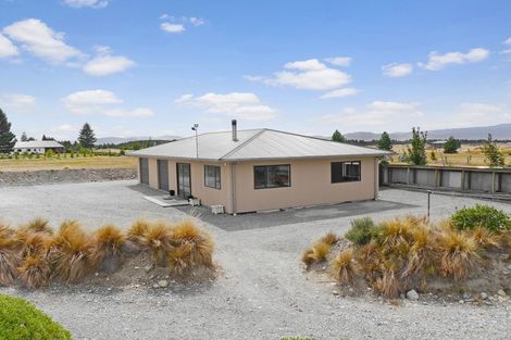 Photo of property in 9 The Drive, Twizel, 7999
