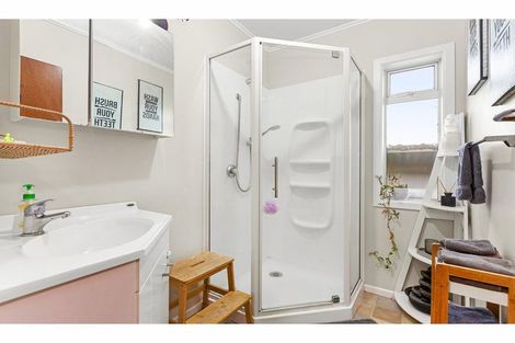 Photo of property in 30 East Avenue, Te Aroha, 3320