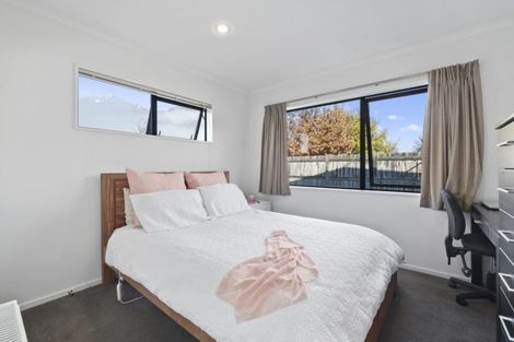 Photo of property in 28 Lochnagar Drive, Lake Hayes, Queenstown, 9304