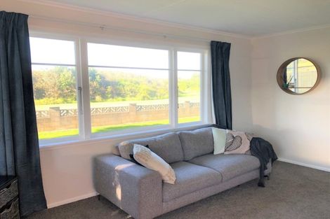 Photo of property in 9a Bamber Street, Castlecliff, Whanganui, 4501