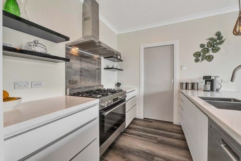 Photo of property in 5 Pembroke Road, Pembroke, Stratford, 4332