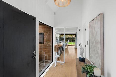 Photo of property in 9 Ringwood Place, Avonhead, Christchurch, 8042