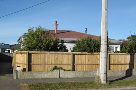 Photo of property in 131 Bowhill Road, New Brighton, Christchurch, 8083