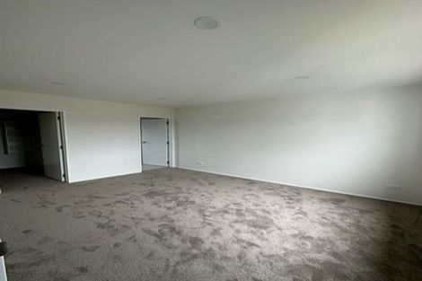 Photo of property in 1 Rice Crescent, Papakura, 2110