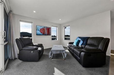 Photo of property in 61 Cyrus Street, Whalers Gate, New Plymouth, 4310