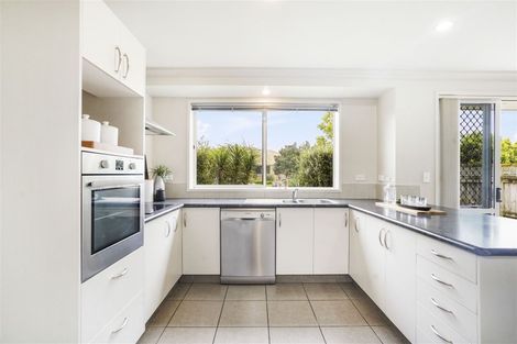 Photo of property in 11 Holcroft Place, Huntington, Hamilton, 3210