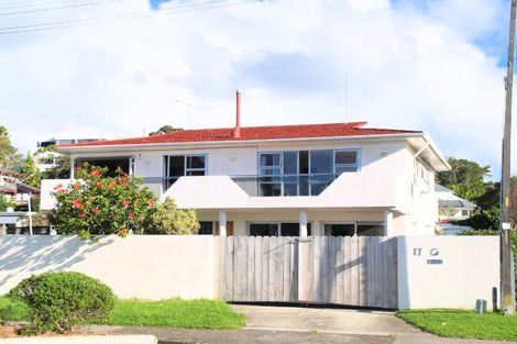 Photo of property in 17 Shelly Beach Parade, Cockle Bay, Auckland, 2014