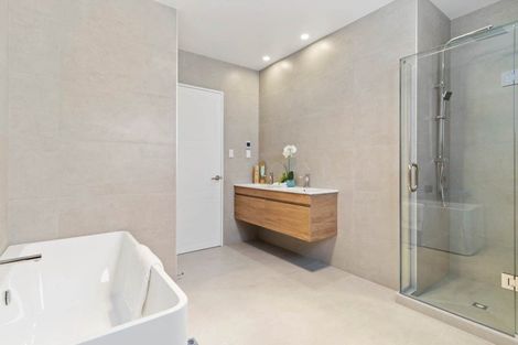 Photo of property in 35 Pacific Heights Road, Orewa, 0931