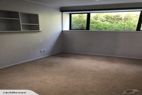 Photo of property in 2 Jenness Grove, Harbour View, Lower Hutt, 5010