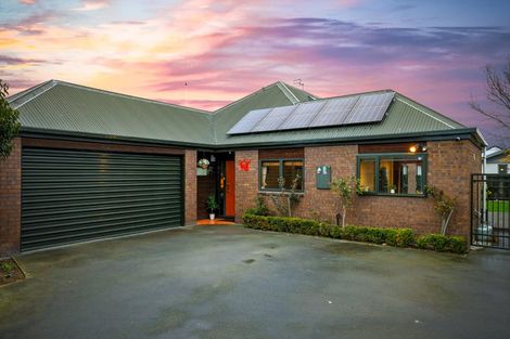 Photo of property in 2/343a Burwood Road, Burwood, Christchurch, 8083