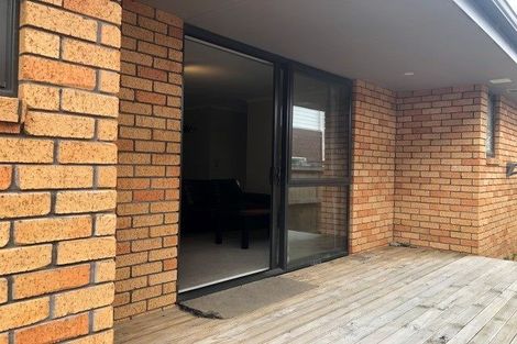 Photo of property in 2/27 Hogan Street, Hamilton East, Hamilton, 3216