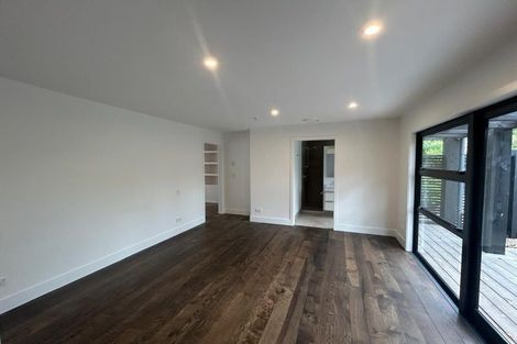 Photo of property in 11 Old Racecourse Road, Albert Town, Wanaka, 9305