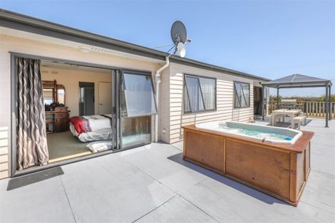 Photo of property in 124b Ralph Road, Huntly, 3771