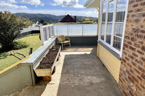 Photo of property in 9 Vogel Street, Kawakawa, 0210