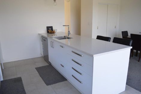 Photo of property in 15 Furlong Road, Papamoa, 3118