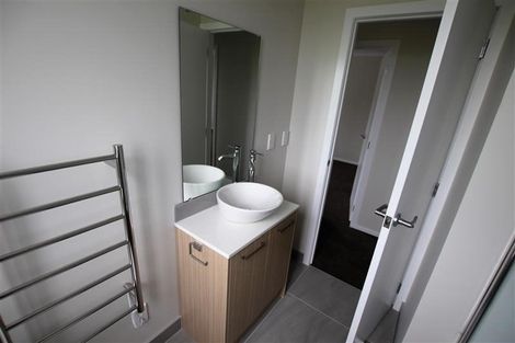 Photo of property in 40 Fernly Rise, Flat Bush, Auckland, 2019