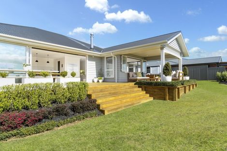 Photo of property in 15 Damien Place, Ohauiti, Tauranga, 3112
