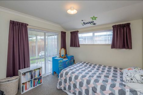 Photo of property in 20b Reeve Street, Levin, 5510