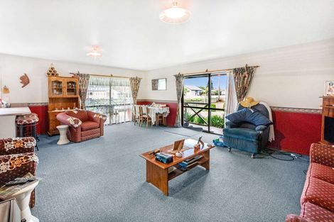 Photo of property in 32 Scotswood Street, Waikaia, 9778