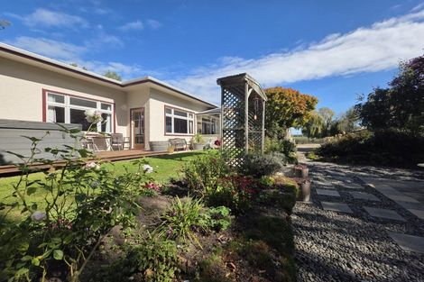 Photo of property in 33 Devils Bridge Road, Weston, Oamaru, 9492