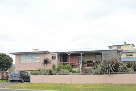 Photo of property in 1 Halligan Road, Whitianga, 3510