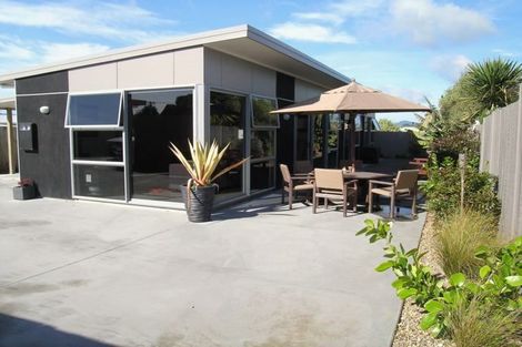 Photo of property in 216b Dickson Road, Papamoa Beach, Papamoa, 3118