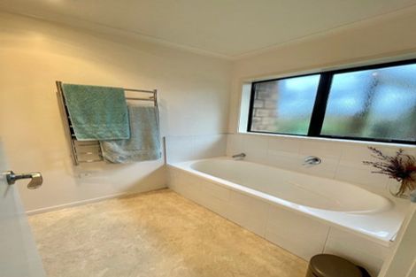 Photo of property in 43a Youngs Grove, Pukekohe, 2120