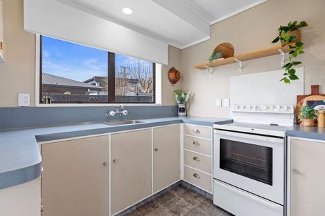 Photo of property in 1 Karaka Road, Otumoetai, Tauranga, 3110