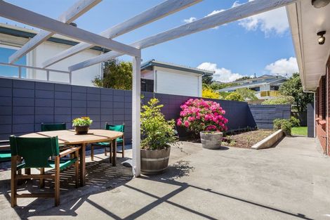 Photo of property in 16 Eskdale Road, Papakowhai, Porirua, 5024