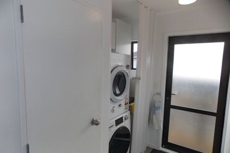 Photo of property in 1 Roots Street West, Feilding, 4702