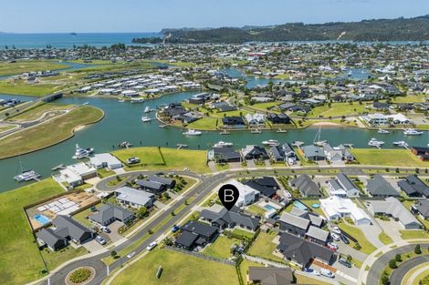 Photo of property in 6 Awatea Drive, Whitianga, 3510
