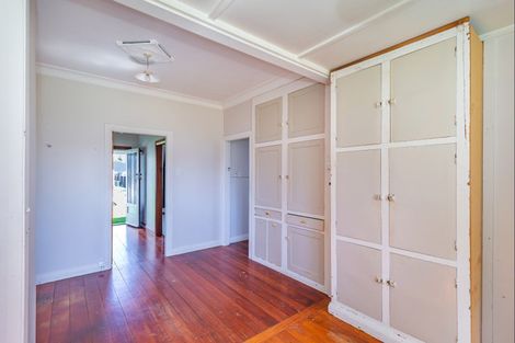 Photo of property in 29 Bristol Street, Levin, 5510