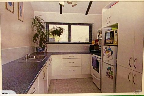 Photo of property in 6 Rewarewa Street, Owhata, Rotorua, 3010