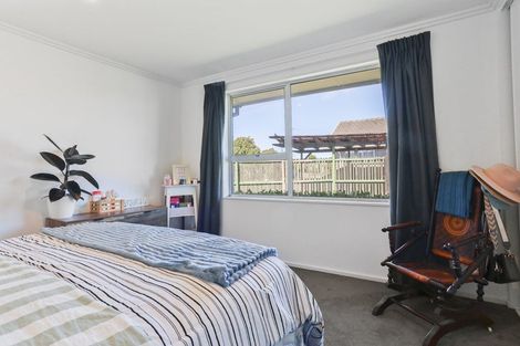 Photo of property in 4 Coates Place, Rangiora, 7400