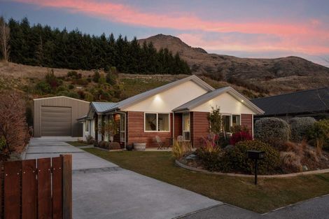 Photo of property in 36 Risinghurst Terrace, Lower Shotover, Queenstown, 9304