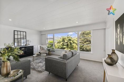 Photo of property in 10 Major Drive, Kelson, Lower Hutt, 5010