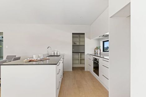 Photo of property in 30 Ruataniwha Avenue, Rangiora, 7400