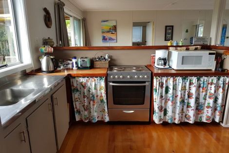 Photo of property in 808 Cove Road, Waipu, 0582