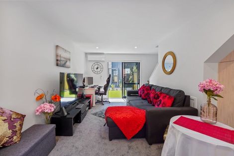 Photo of property in 3/5 Milne Crescent, Taita, Lower Hutt, 5011