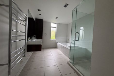 Photo of property in 77 Kittiwake Drive, Schnapper Rock, Auckland, 0632