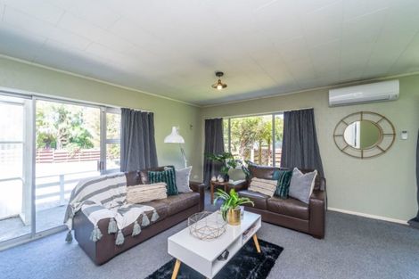 Photo of property in 15b Bell Street, Featherston, 5710