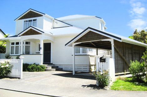 Photo of property in 27 Raumati Terrace, Khandallah, Wellington, 6035